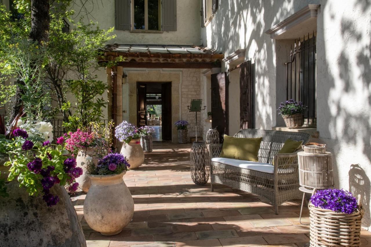 Hotel Les Messugues Σαιν-Πολ-ντε-Βανς Εξωτερικό φωτογραφία